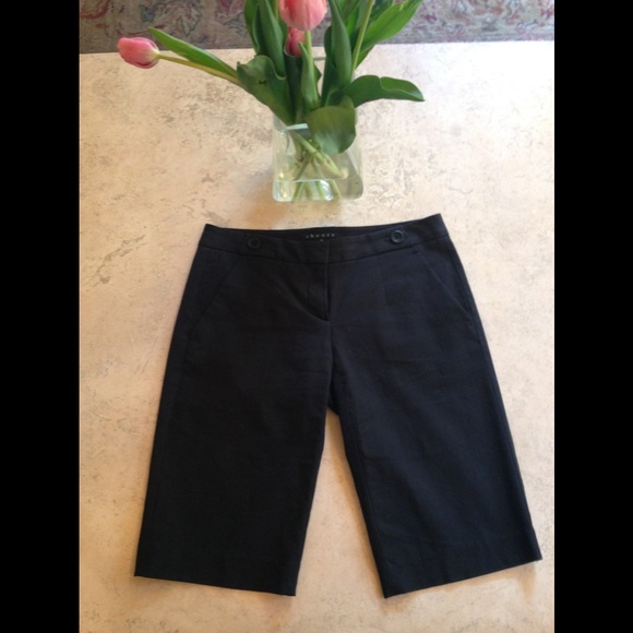 Theory Shorts - Picture 1 of 4
